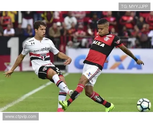 华沙军团与特斯巴达的激烈对决揭示足球战术与团队精神的完美结合